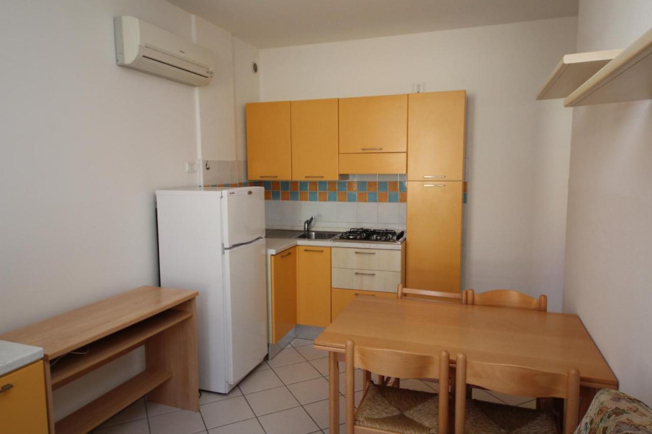 Residence Sole E Mare Appartamenti Rosolina Mare Zewnętrze zdjęcie